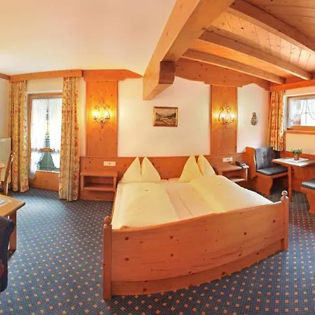 Posthotel Erlerwirt Hotel 4*