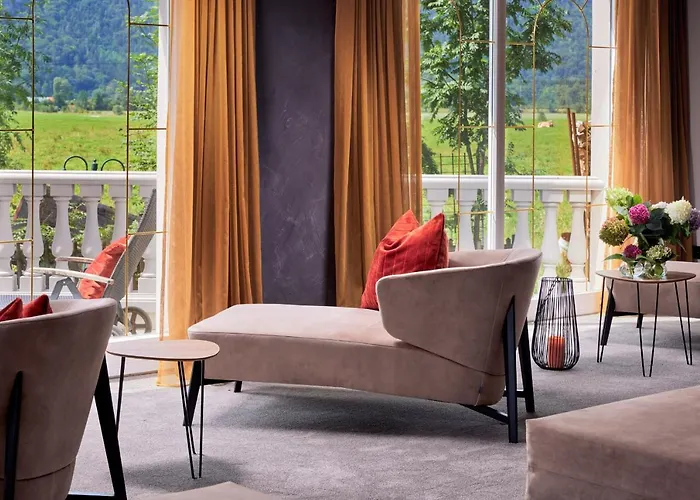 فندق Posthotel Erlerwirt 4*