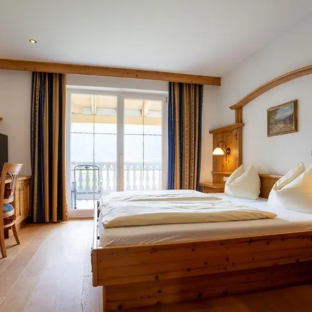 Posthotel Erlerwirt Hotel